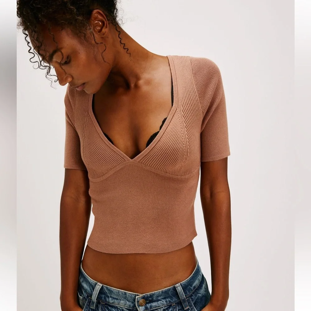 Free people Teagan Swit Short sleeve sweater shirts